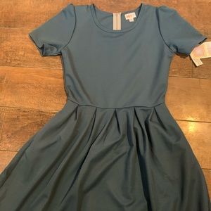 NWT Medium Lularoe Amelia Dress